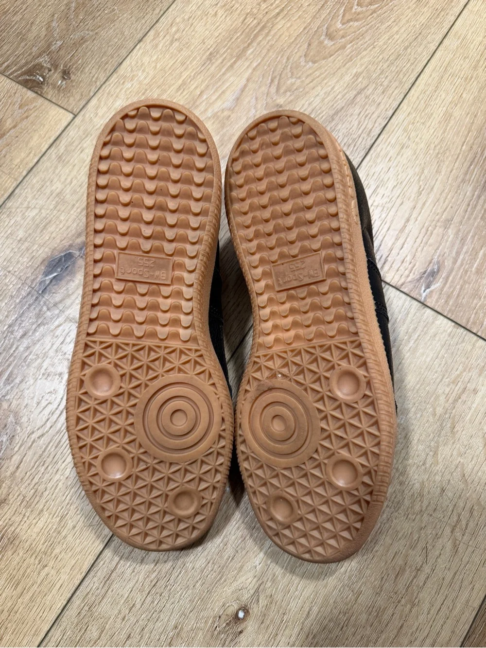 adidas reposhing this